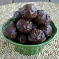Chocolate Peanut Butter Cups Balls_image