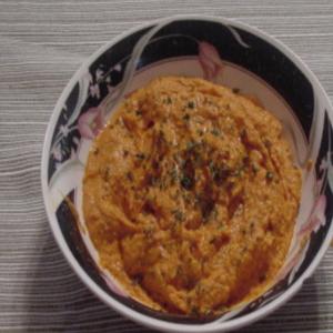 Spicy roasted red pepper hummus_image