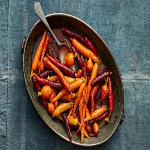 Glazed Carrots with Saffron and Lime image