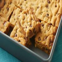 Chocolate Chip-Caramel-Pudding Cookie Bars image