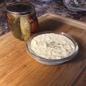 Lite Spicy Dill Pickle Dip_image