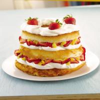 Heavenly Strawberry Cake_image