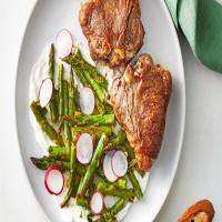 Lamb Chops With Charred Asparagus_image