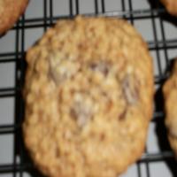 Heavenly Oatmeal Raisin Cookies image