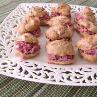 Party Corned Beef Puffs_image
