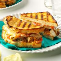 Chicken & Caramelized Onion Grilled Cheese_image