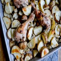 One-Pan Roasted Chicken with Potatoes and Fennel_image