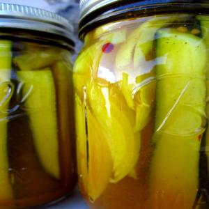 Refrigerator Pickled Zucchini Ribbons image