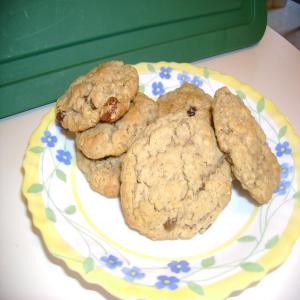 Oatmeal Raisin Cookies W/ a Kick_image