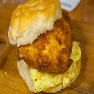 The Ultimate Spicy Chicken Biscuit_image