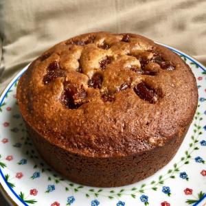Olive Oil and Quince Paste Madeira Cake_image