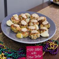 Mini Crab Cakes and Cajun Tartar_image