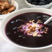 Healthier Swedish Blueberry Soup (naturally vegan, gluten-free and dairy-free)_image