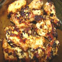 Grilled Garlic Chicken Wings image