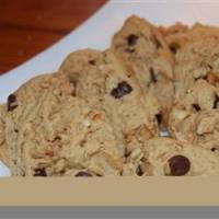 Peanut Butter Cookies with Chocolate Chunks_image