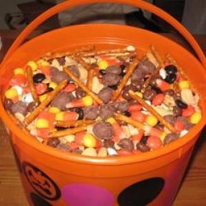 Raisin' the Dead Snack Mix_image