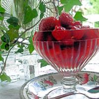 Rosy Rosé Berries: Strawberries and Raspberries in Wine image