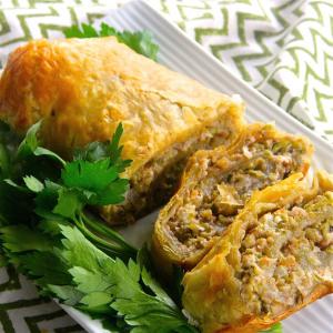 Brussels Sprouts and Feta Pastry Roll_image