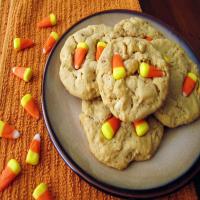 Candy Corn and Peanut Cookies_image