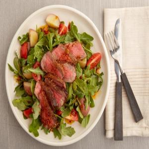 Steak Salad with Potatoes and Arugula_image