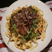 Pasta with Braised Beef and Baby Arugula_image