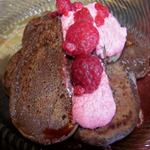 Pikelets With Raspberry Butter_image