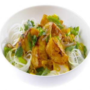 Vietnamese Red Snapper with Noodles_image