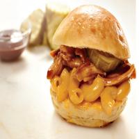 Deluxe BBQ Chicken Mac & Cheese Sliders image