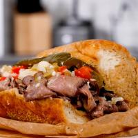 Cooking the Episode: The Bear's Italian Beef Sandwich Is the Most Iconic Sandwich In Chicago_image