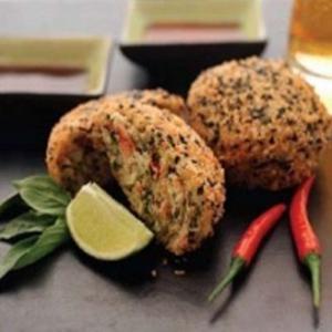 Sesame Crisp Thai Crab Cakes_image