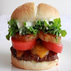 Red Robin Banzai Burger Copycat Recipe_image