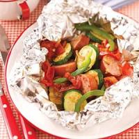 Sausage Vegetable Packets Recipe_image