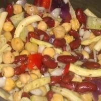 Super Duper Bean Salad image
