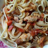 Linguine with Clams and Porcini Mushrooms_image