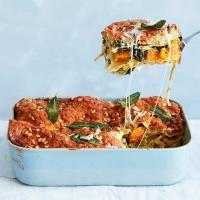 Caramelised squash & spinach lasagne image
