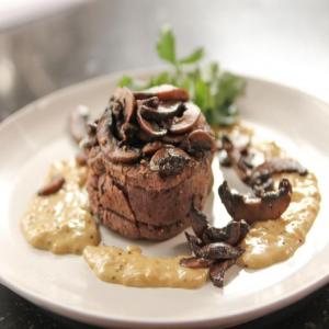 Filet Mignon with Mustard and Mushrooms_image
