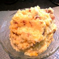 Cheesy Smashed Potatoes & Cauliflower image