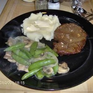 Marinated Venison Steaks_image