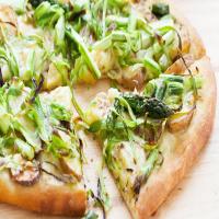 Shaved Asparagus and Potato Pizza_image
