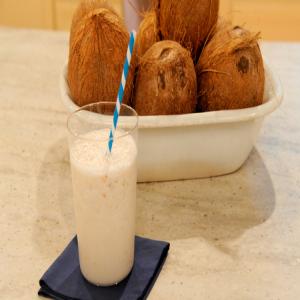 Coconut-Almond Smoothie image