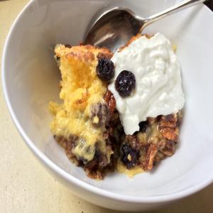 Crock Pot Blueberry Dump Cake_image