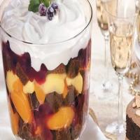 Cranberry-Peach Gingerbread Trifle_image