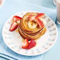 Three-minute blender banana pancakes image