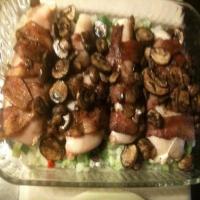Bacon Wrapped Chicken With Sour Cream Sauce_image