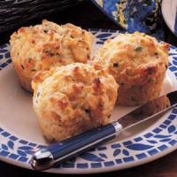 Cheddar Chive Muffins_image