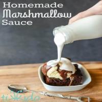 Homemade Marshmallow Sauce Ice Cream Topping_image