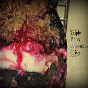 Triple Berry Cheesecake Crisp_image