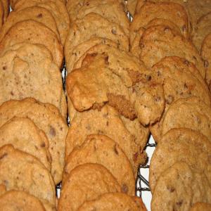 Perfectly Scrumptious Chocolate Chip Cookies_image