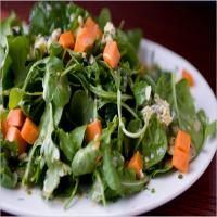 Baby Salad Greens with Sweet Potato Croutons and Stilton_image