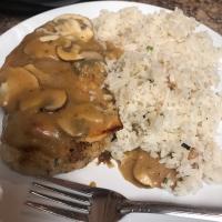 Chicken with Creamy ReaLemon® Sauce_image